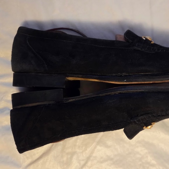 Vintage Bally Men’s Black Suede Loafers w/ Gold Detail from Switzerland size 10 - Picture 4 of 9
